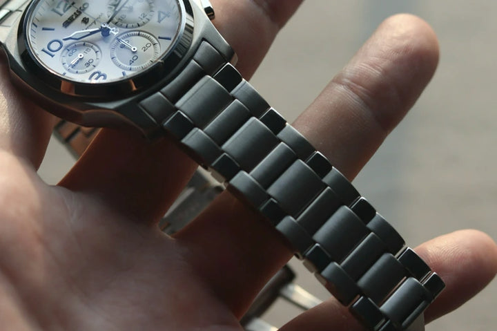 Seiko Brightz SAGJ003 "HAQ Chronograph"