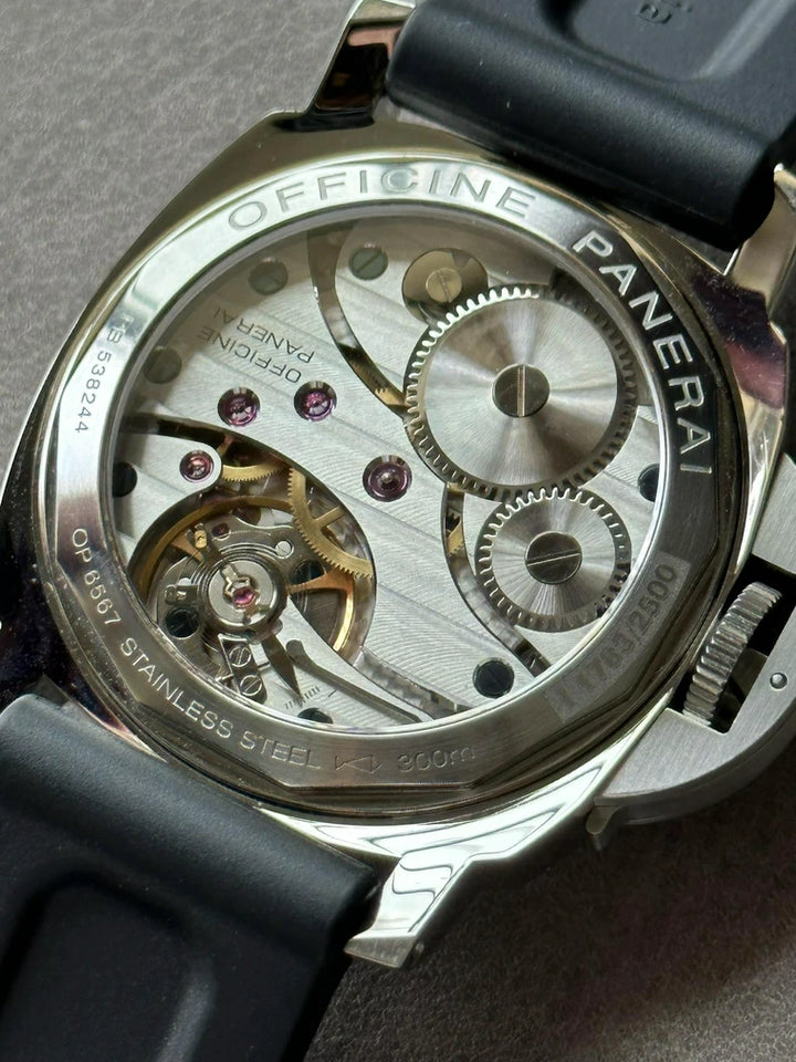 Panerai Luminor PAM00111