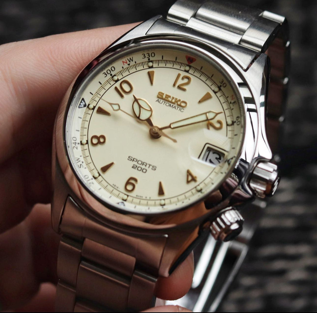 Seiko Alpinist SJE059 - Sports 200 - Cream Dial - Exclusive