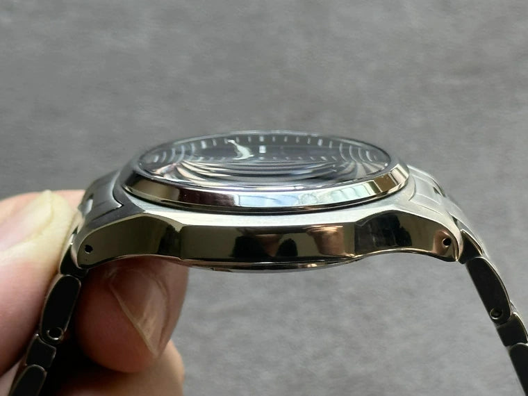 Seiko Brightz SAGJ001 "HAQ Chronograph"
