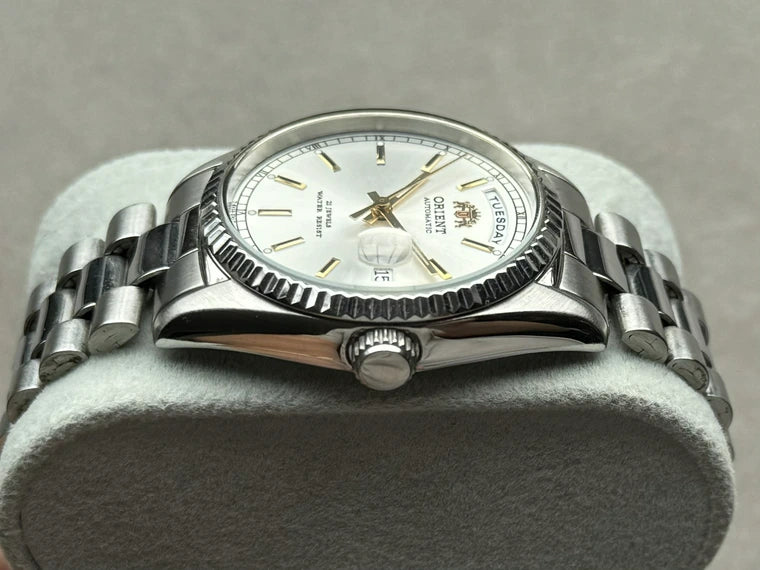 Orient First Generation Day-Date FEV03001WY (White)