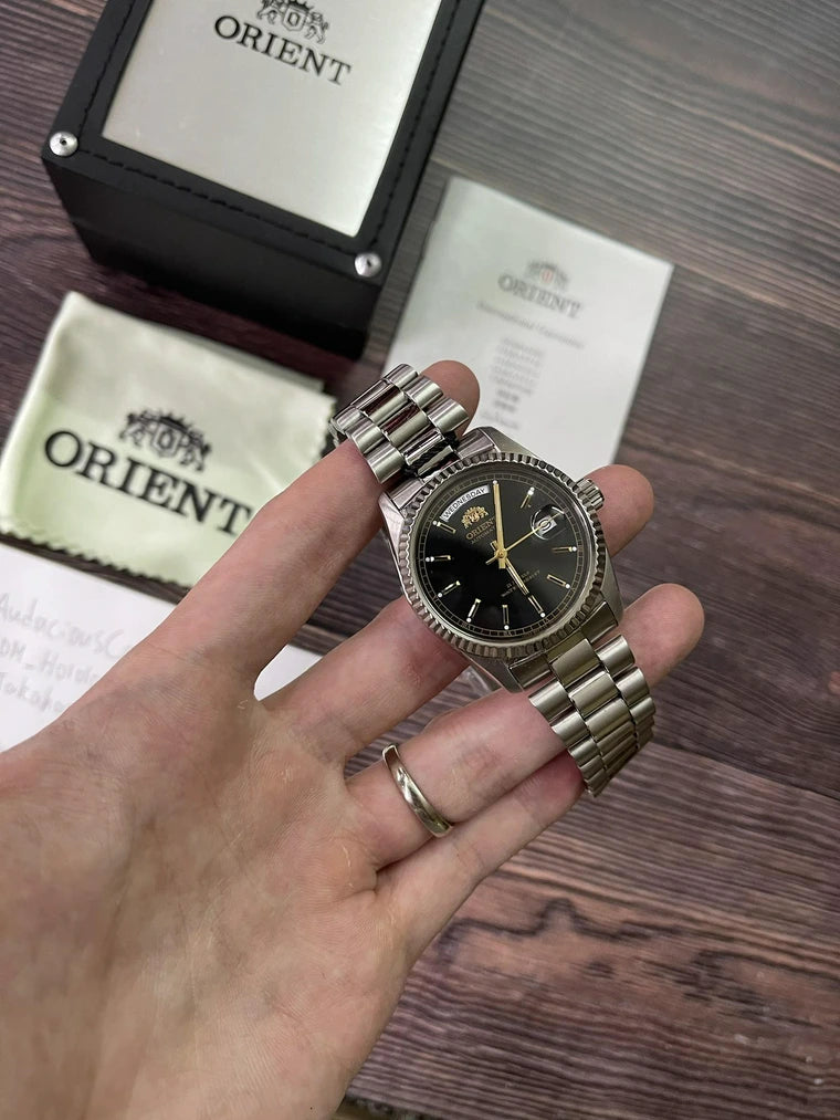 Orient First Generation Day-Date FEV03001BY (Black)