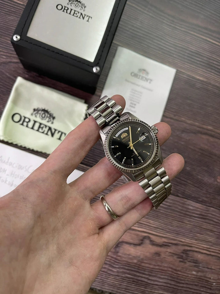 Orient First Generation Day-Date FEV03001BY (Black)