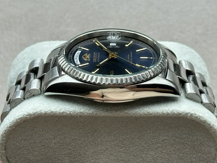 Orient First Generation Day-Date FEV03001DY (Blue Dial)