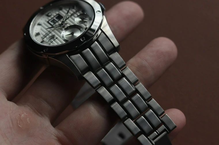 Seiko SAGV003 “Kinetic Perpetual Calendar Big Date”