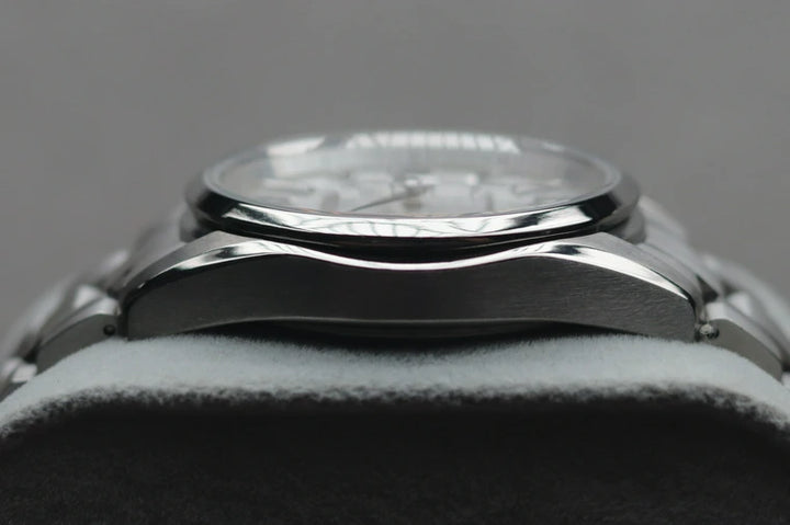 "The Citizen" Chronomaster AQ4020-54Y