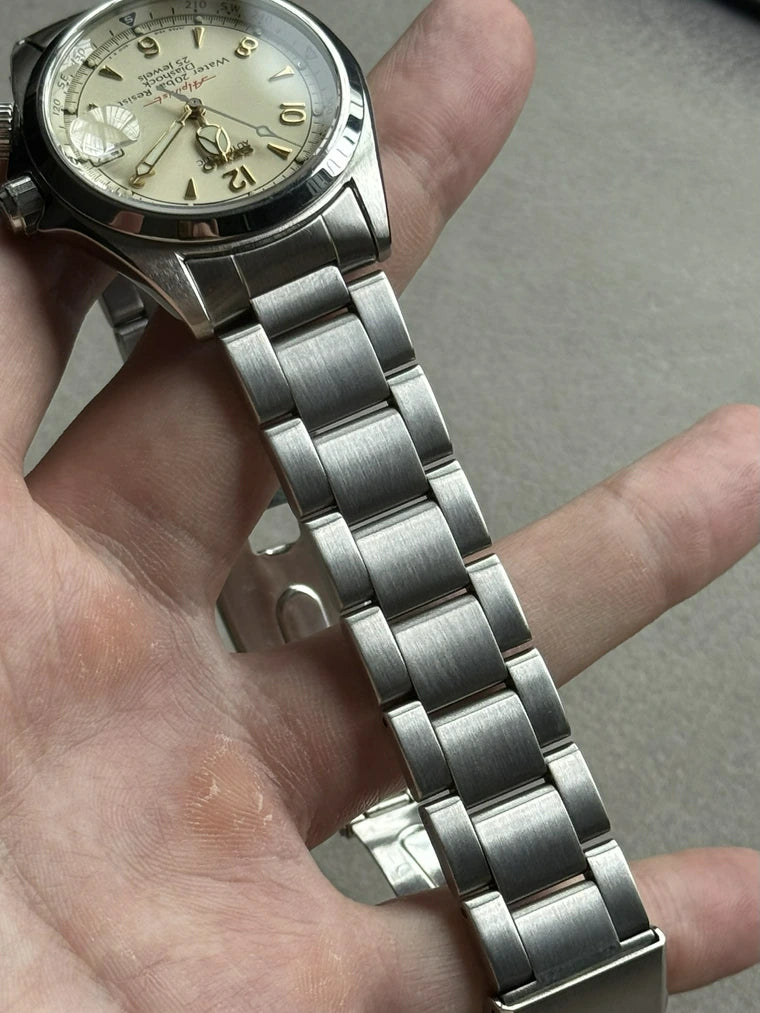 Seiko SCVF007 "Red" Alpinist