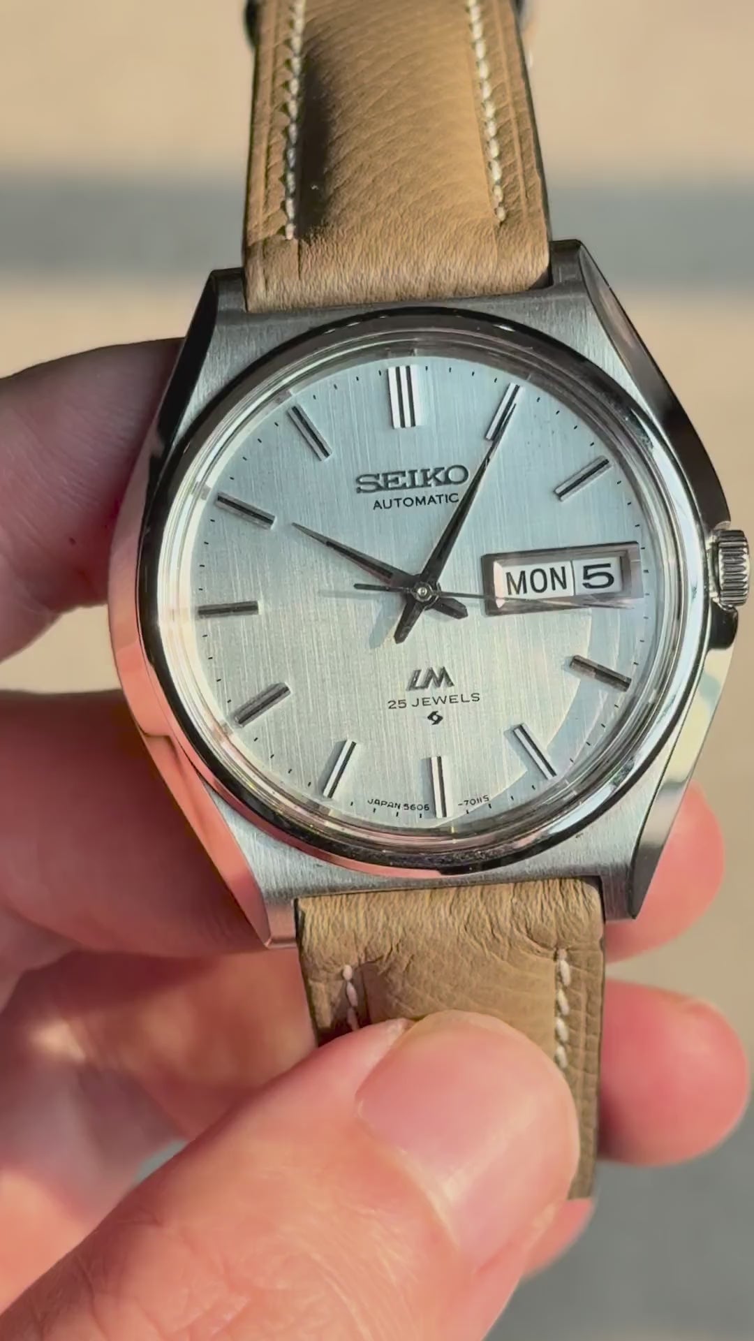 Seiko LM White Linen Dial