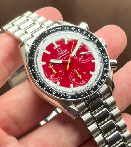 Omega Speedmaster 3510.61 “Schumacher” Ferrari Red