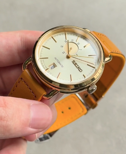 Model: Seiko Spirit SCVE008 “Gold Dot”