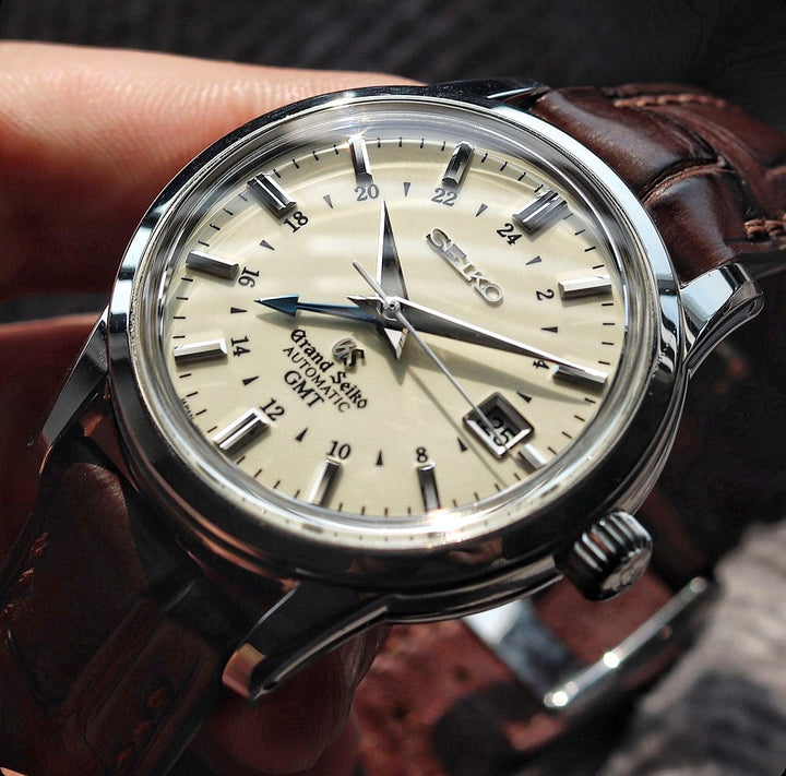 Grand Seiko SBGM003 GMT