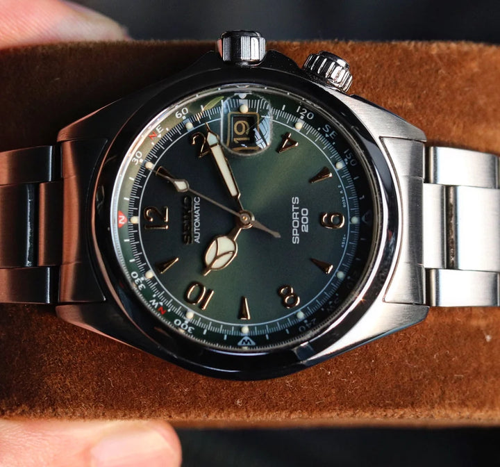 Seiko Alpinist SJE061 - Sports 200 - Green Dial - Exclusive