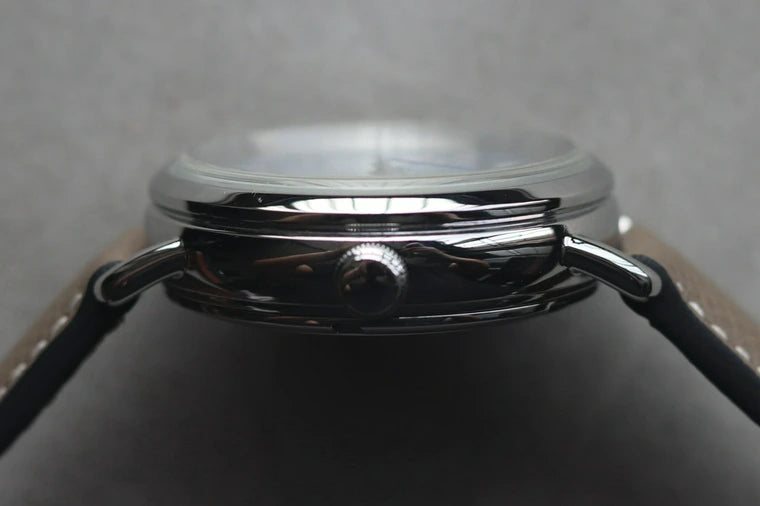 Seiko Spirit SCVE011 “Platinum Dot”